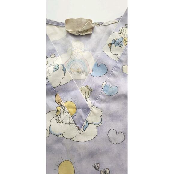 Nurse Vet Tech Dental Scrub V-Neck Top Precious Moments Lilac Purple Angels XL - Picture 6 of 11